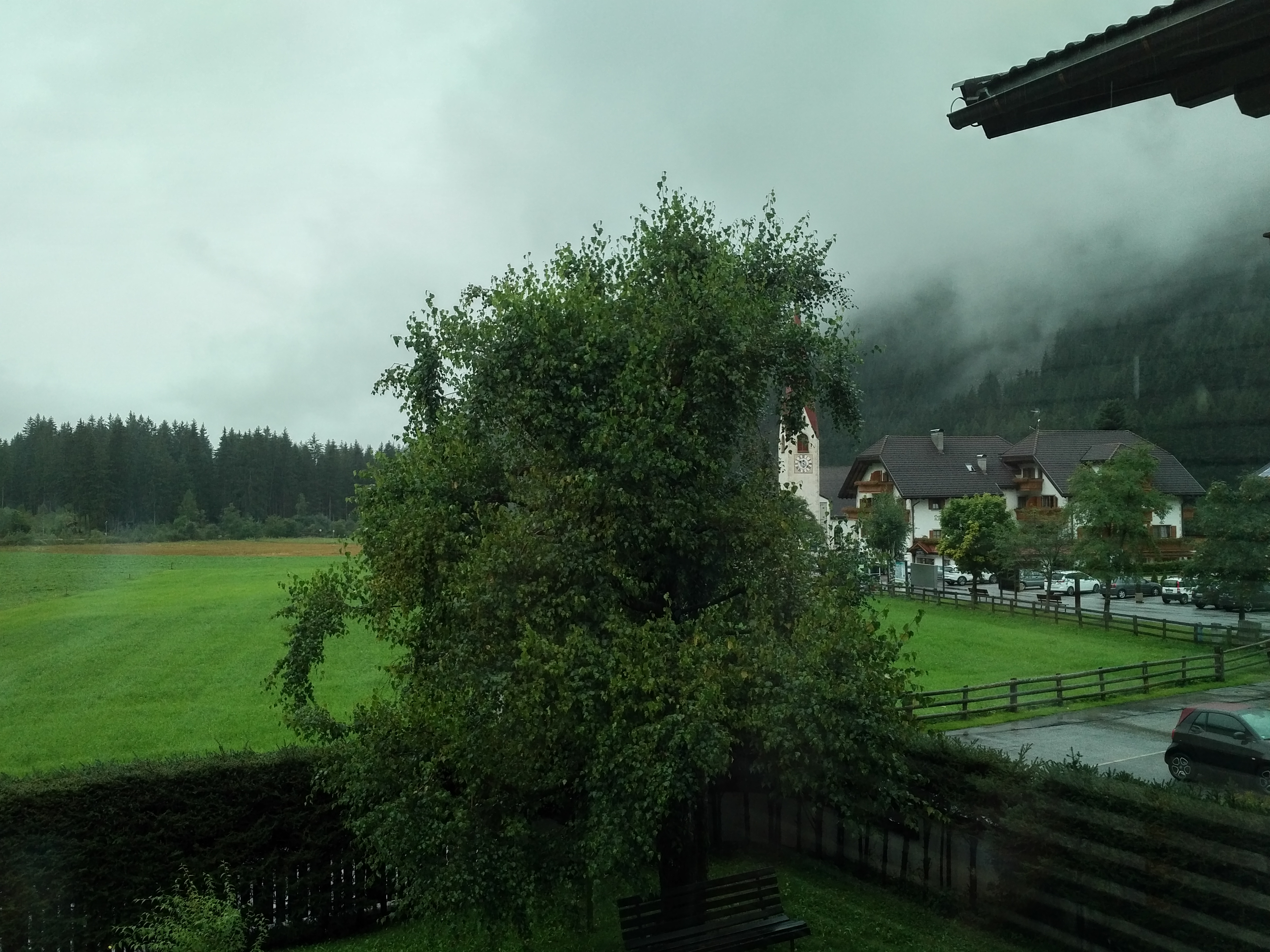 die Wolken ziehen auf